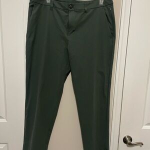 Lululemon classic fit trouser 38x32